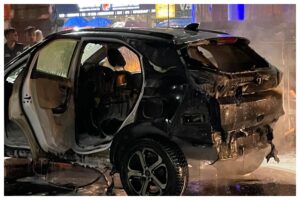 Tata Nexon EV catches fire 