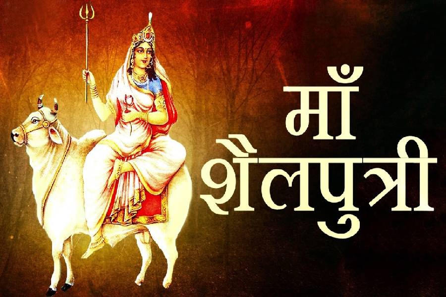 Navratri 1st Day Mata Shailputri Puja Vidhi