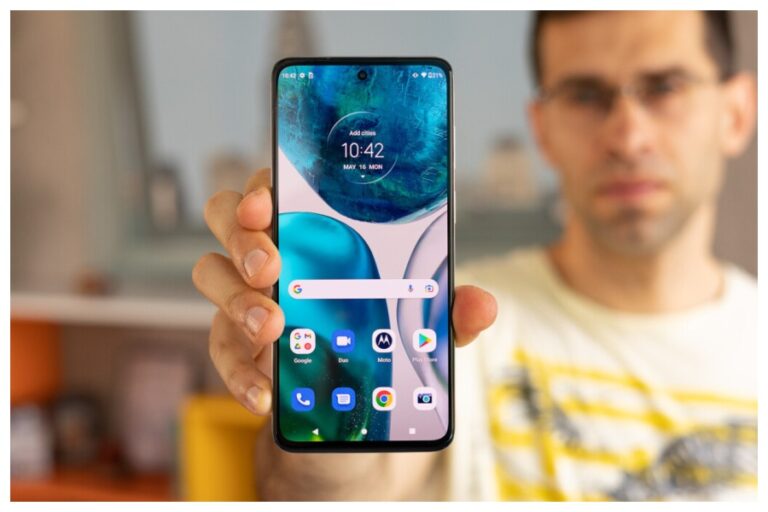 FlipKart Summer Saving Days Sale: 5000 mAh की बैटरी वाले मोटो फोन पर पूरे 5000 रुपये का उठाएं फायदा, ऑफर डिटेल यहां