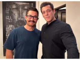 Salman Khan Aamir Khan together. Fans recall andaaz apna apna