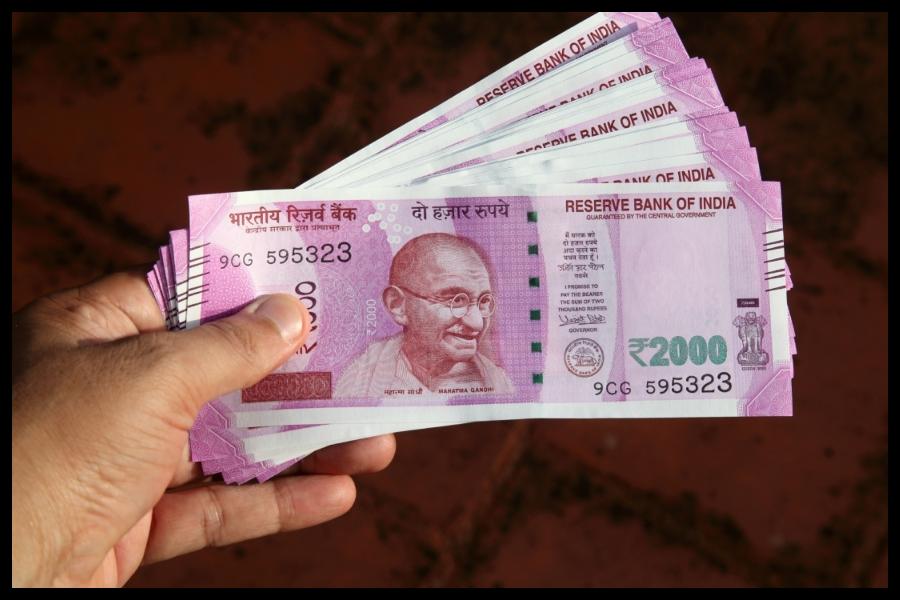 RBI Withdraw Rs 2000 currency