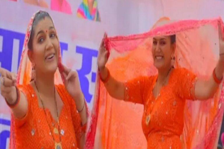 घूंघट डालकर Sapna Chaudhary ने किया मटक मटककर डांस, भीड़ बोली सपना का नहीं तोड़