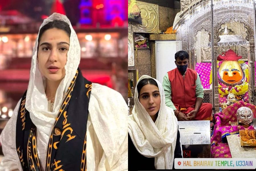 Sara Ali Khan In Ujjain Mahakal Mandir