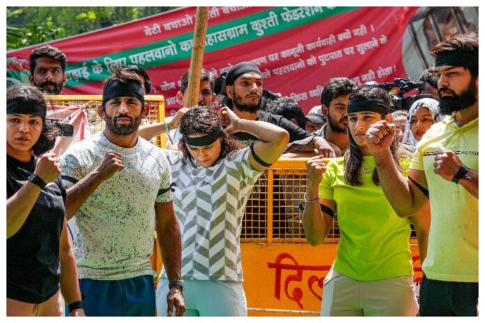 Wrestlers Protest Update : wrestlers celebrated black day today
