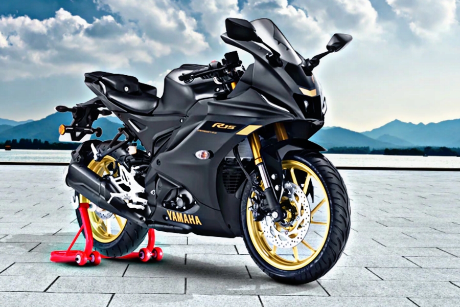 Yamaha R15
