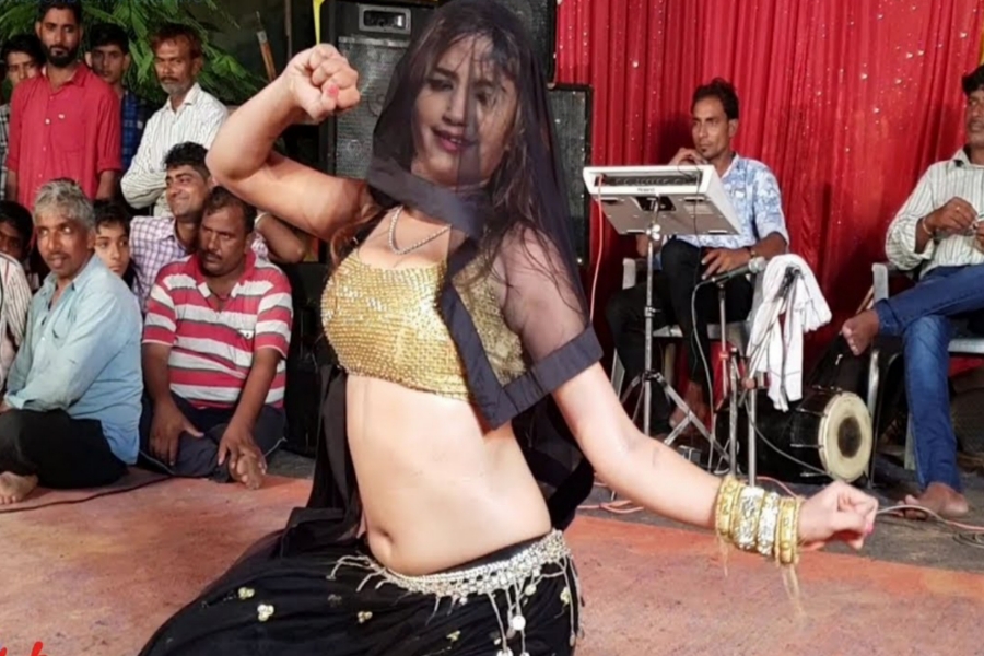 komal Rangili Dance
