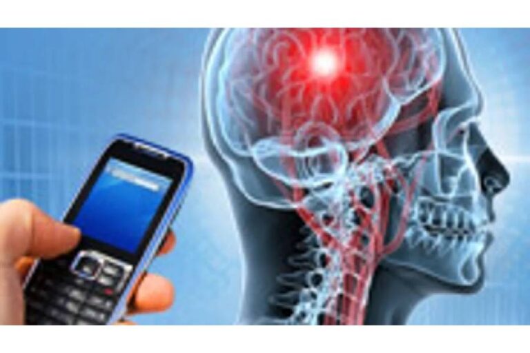 Brain Tumors Prevention : मोबाइल से मिली एक नई मुसीबत ब्रेन ट्यूमर!
