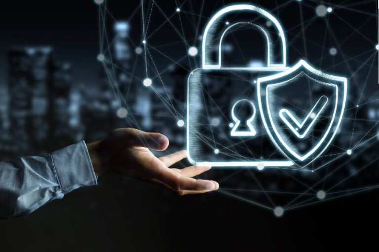 Cybercrime Safety Tips: बड़े धोखे हैं इस राह में