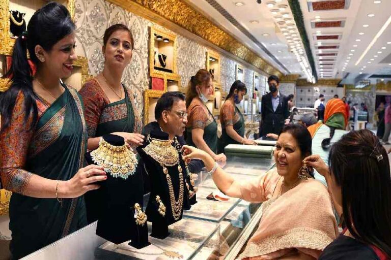 Aaj Ka Sone ka Bhav, Gold news, Gold Price Today, Gold Price Update, Gold Silver Price, Gold Silver Price Today