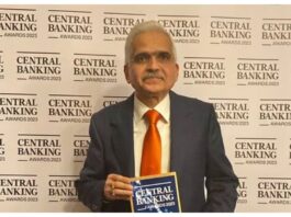 RBI governor Shashikant das honoured with Governor of the year