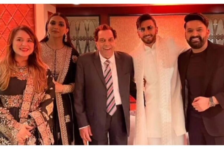 Ranveer & Deepika In Karan Deol Reception