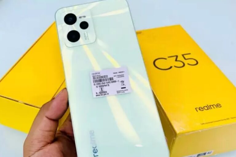 Realme C35 स्मार्टफोन के कैमरा ने किया लड़कियों को अट्रैक्ट, लुक और कीमत पर सब फिदा