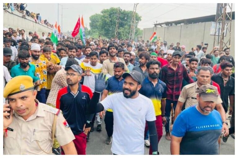 Kerala Man Hajj Yatra: केरल से 8600 किलोमीटर की पैदल यात्रा तय कर मक्का मदीना पहुंचा भारतीय हज यात्री