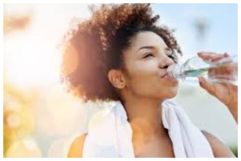Best Time To Drink Water: दिन के इस वक़्त में जरुर पिएं पानी, सेहत बनेगा और भी बेहतर