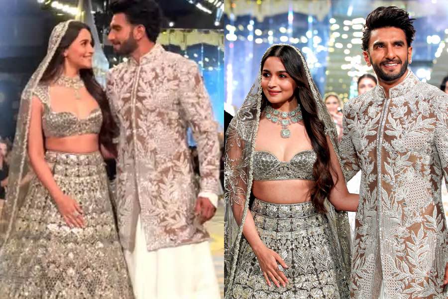 Alia Bhatt Walked For Manish Malhotra Bridal Collection