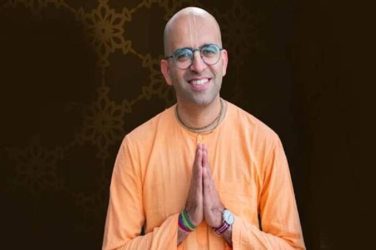 Amogh Lila Das: अमोघ लीला दास की टिप्‍पणी से मचा बवाल तो मांगनी पड़ी माफी