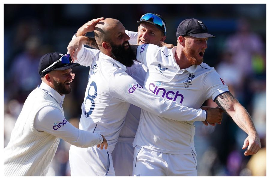 Ashes Third Test : England beats Australia by 3 wickets