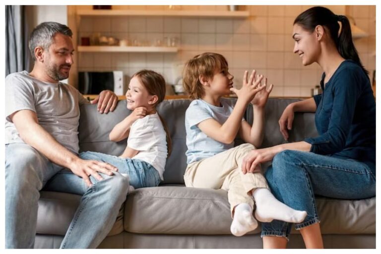 Good Habits Of Parents: पैरेंट्स ध्यान दें! ये आपकी अच्छी आदतें, बच्चों के जीवन को कर देगी कामयाब, जरूर फॉलो करें