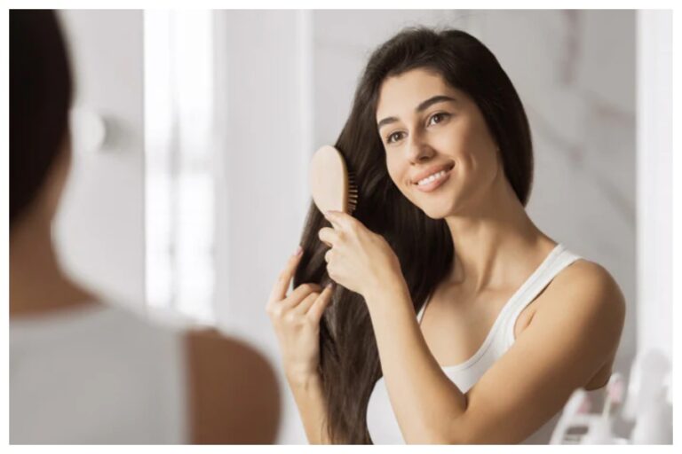 Curd For Hair Falling: बाल झड़ने से हैं परेशान? दही में ये 2 चीजें मिलाने से टूटना बिल्कुल बंद, जानें