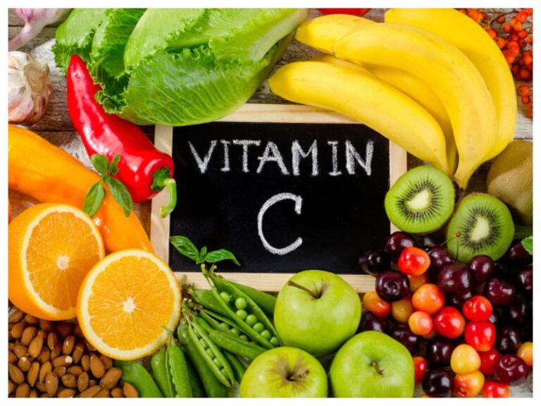 Source Of Vitamin C: स्वस्थ और तंदरुस्त शरीर के लिए बेहद जरूरी हैं ये चीजें, हड्डियां और इम्युनिटी भी होगी मजबूत