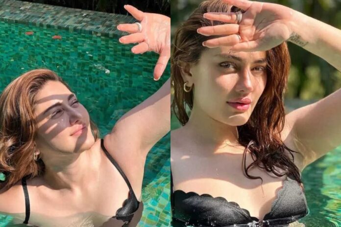 Shefali Jariwala in Black Bikini