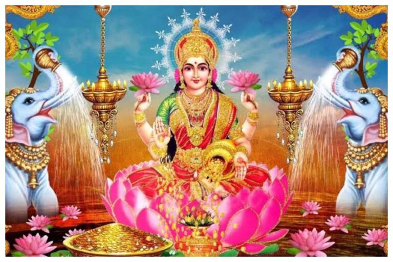 Mata Lakshmi Puja: इन चीजों में होता है माता लक्ष्मी का वास, घर में रखने से बनी रहेगी माता लक्ष्मी की कृपा