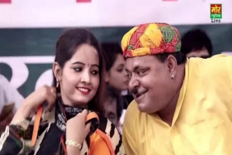 Sunita Baby ने किया ऐसा डांस कि ताऊ ने भी स्टेज पर आकर मारे जबरदस्त ठुमके, वीडियो वायरल