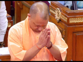 CM YOGI (2)