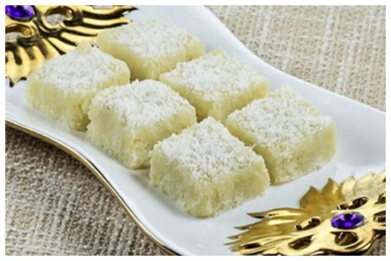 Raksha Bandhan 2023 Sweet Recipe: कुछ मीठा हो जाए! रक्षाबंधन पर रिश्तों में घोले मिठास इस स्वादिष्ट बर्फी से, जानें रेसिपी