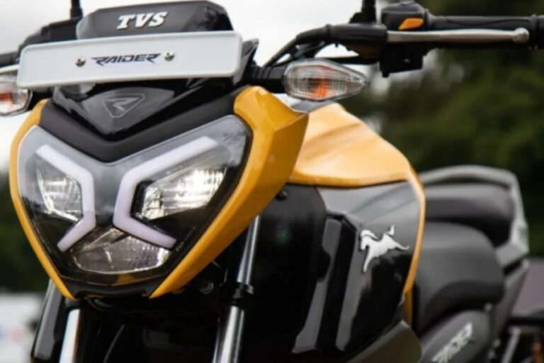 TVS ने घटाई Apache की सेल्स, स्पोर्ट्स लुक वाली बाइक लॉन्च कर किया सबको आकर्षित