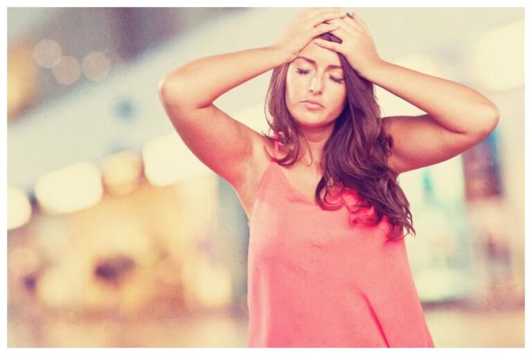 Vitamin B-12 Deficiency: सावधान, विटामिन बी-12 की कमी से शरीर में दिखते हैं ये खतरनाक संकेत