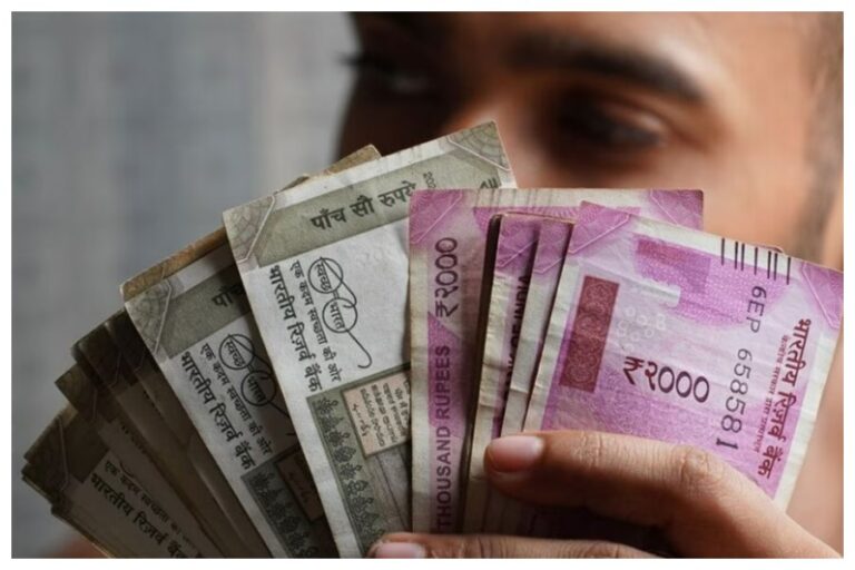 DA Allowance With Bonus: बड़ी खुशखबरी! सरकार ने इन कर्मचारियों को महंगाई भत्ते के साथ दिया बोनस भी, हो गई बल्ले-बल्ले