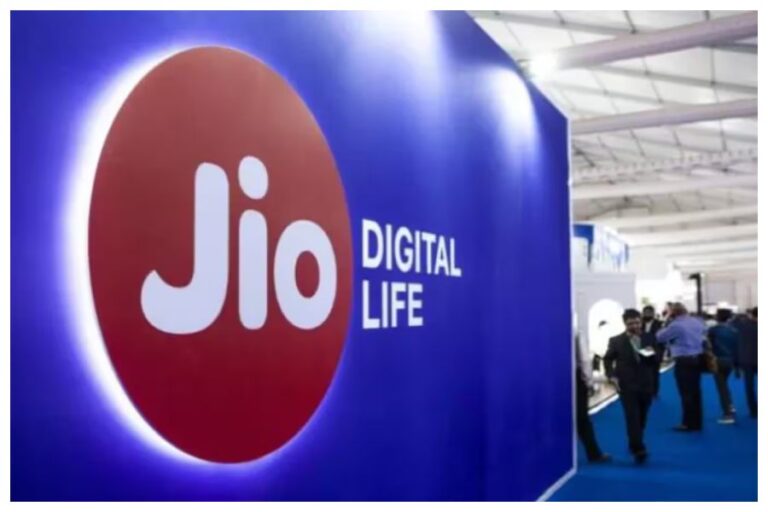 Reliance Jio New Plans: जियो के नए 3 रिचार्ज प्लान हुए लॉन्च, रोजाना 2 जीबी डेटा, अनलिमिटेड वॉइस कॉलिंग, SMS, एक्सट्रा फ्री 21GB डेटा