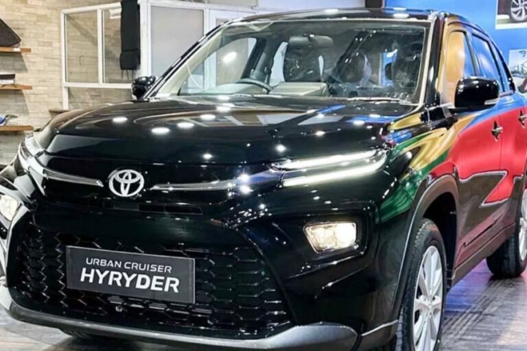गज़ब के फीचर्स और लाजवाब लुक वाली Toyota Urban Cruiser Highrider लॉन्च, जानें कीमत की डिटेल्स