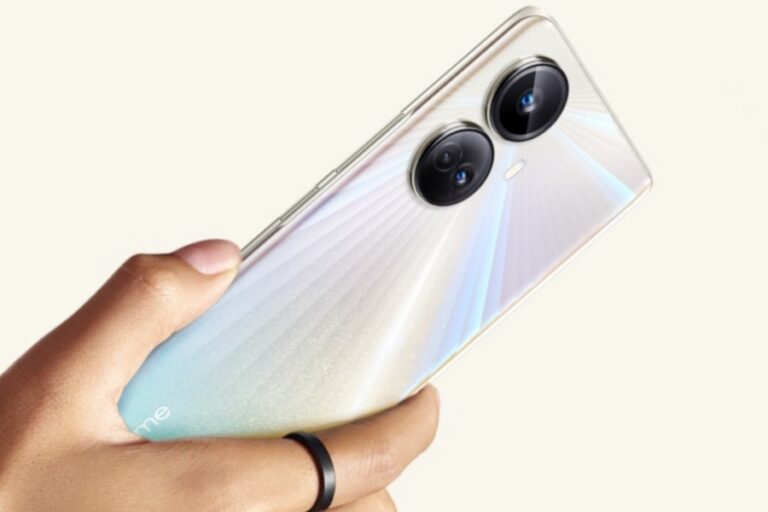 Realme 10 Pro plus बेहतरीन कैमरे के साथ हुआ लॉन्च, लुक वाइस भी सबको किया अट्रैक्ट