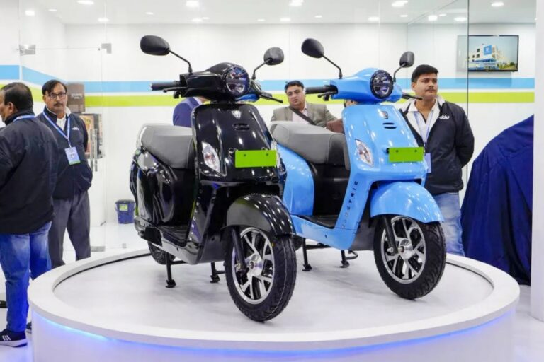 लॉन्च हुआ बेहतरीन बिंदास डिज़ाइन वाला Electric Scooter, जबरदस्त रेंज के साथ कम कीमत
