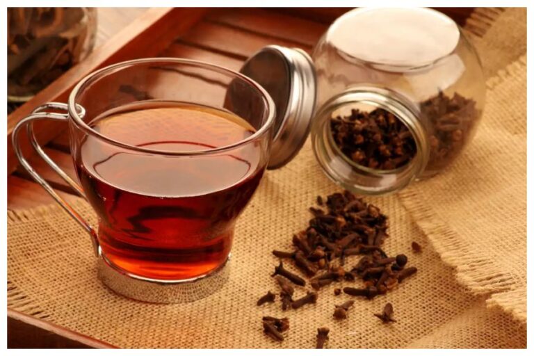Clove Tea Benefits: लौंग की चाय पीने के जानें ये अचूक फायदें, कई बीमारियों में रामबाण, आइए जानें