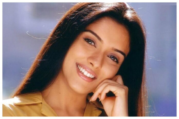 Asin Thottumkal Birthday