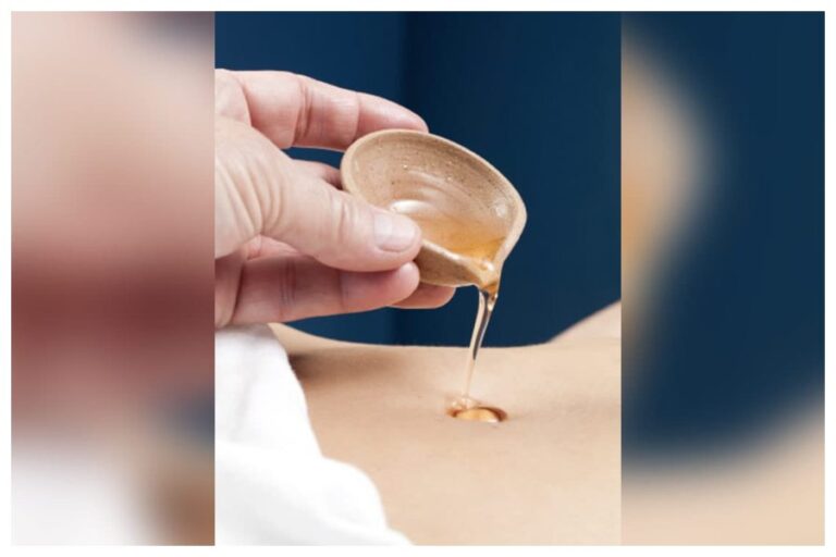 Benefits Of Putting Oil In Your Navel: रात को सोने से पहले नाभि में लगाएं ये तेल, सुबह उठने पर दिखेंगे चमत्कारी फायदें