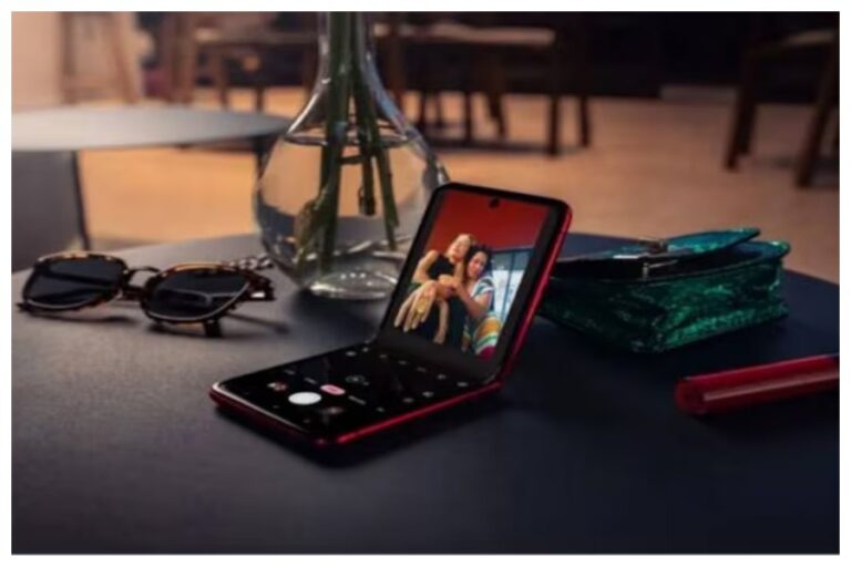 Amazon Great Indian Festival Sale 2023: 60 हजार वाला Motorola Razr40 सिर्फ 45 हजार में, ऐसे मिलेगी ऑफर