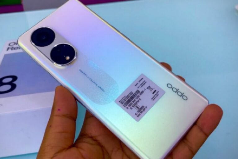 बिक्री हो रही दनादन, 108 MP कैमरे के साथ Oppo Reno 8T अभी इतने में खरीदें