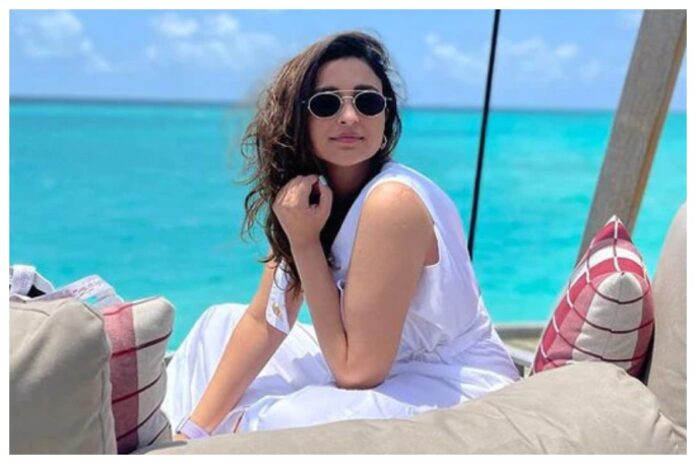 Parineeti Chopra looks glamours in swimsuit