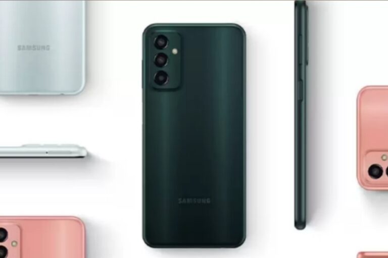 जल्दी करें ऑर्डर, Samsung का यह स्मार्टफोन हुआ इतना सस्ता, उड़े सबके होश, जानें कीमत
