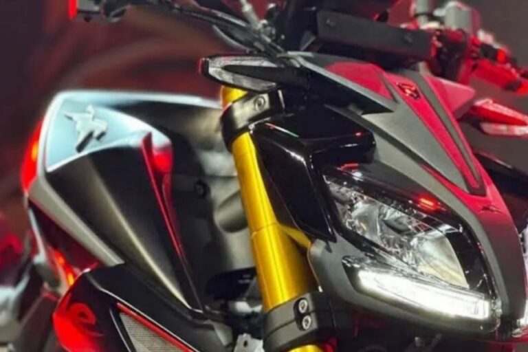TVS Apache के न्यू लुक ने मचाया गदर, बवाल के फीचर्स और भौकाल मचाने वाला इंजन