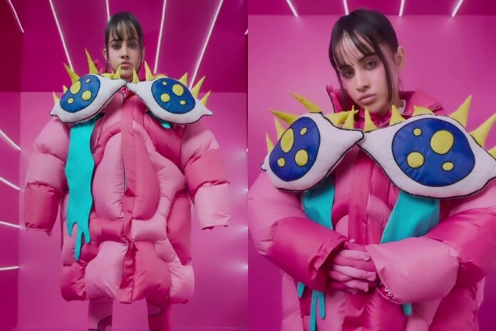 Urfi Javed Trolled For Her New Alien Look Urfi Javed Trolled For Her New Alien Look