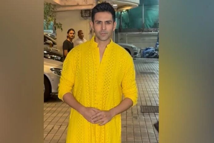 Kartik Aaryan In Sara's Diwali Party Kartik Aaryan In Sara's Diwali Party