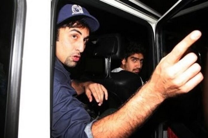 Ranbir Kapoor Angry At Paps Ranbir Kapoor Angry At Paps
