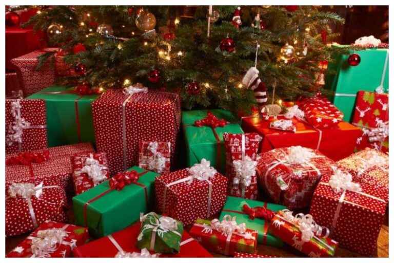 Gadgets Gift On Christmas Day 2023: क्रिसमस पर अपने दोस्तो और रिश्तेदारों को दें ये गैजेट्स गिफ्ट और करें सेलिब्रेट
