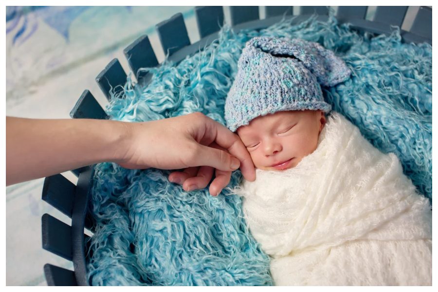 Small Child Care In Winter