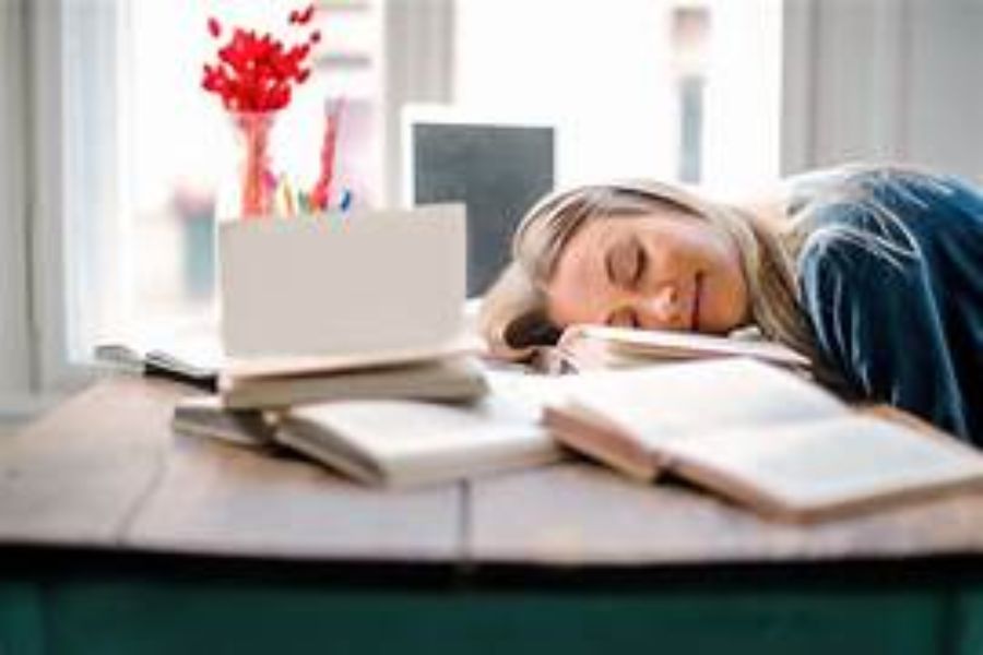 Stop Sleeping While Studying_